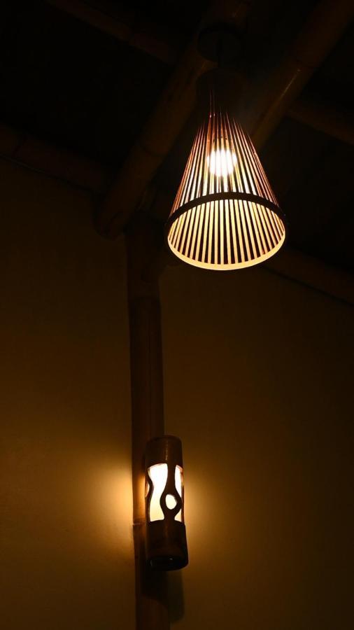 Bamboo And Bricks Resort Welhe Bagian luar foto