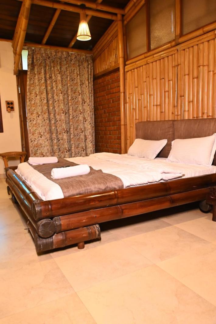 Bamboo And Bricks Resort Welhe Bagian luar foto