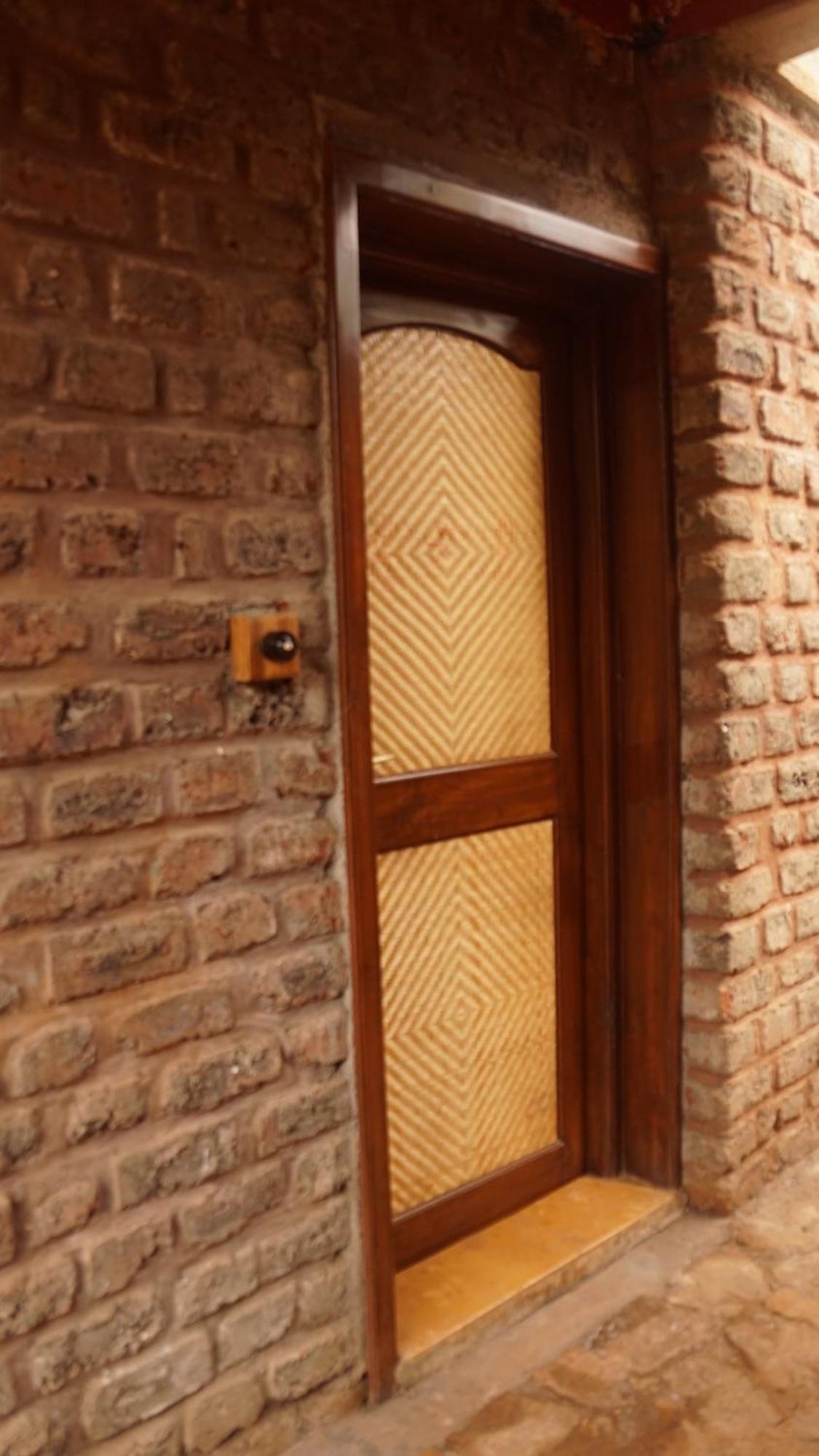 Bamboo And Bricks Resort Welhe Bagian luar foto