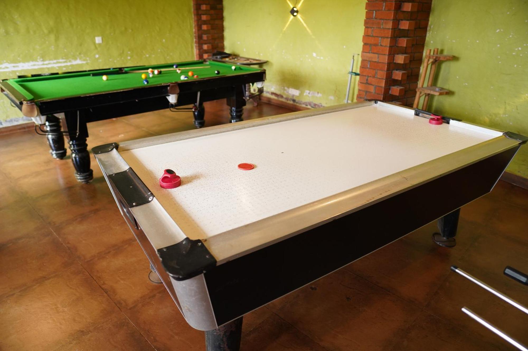 Bamboo And Bricks Resort Welhe Bagian luar foto